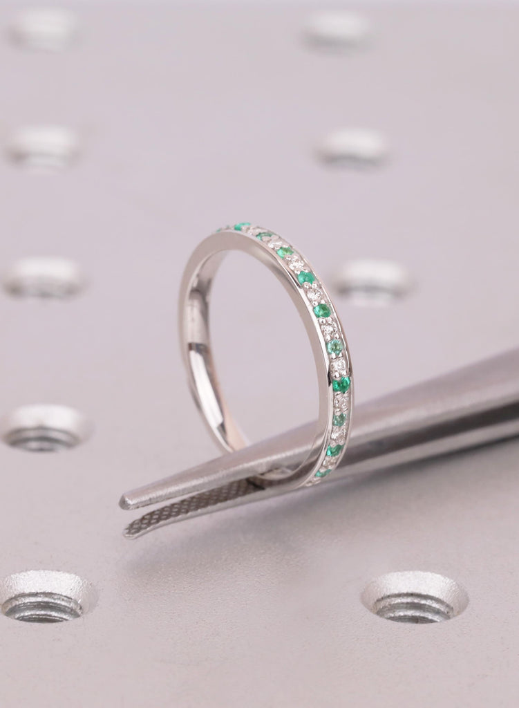 18k White Gold Thin Emerald And Diamond Wedding Band, Gift For Her image #4