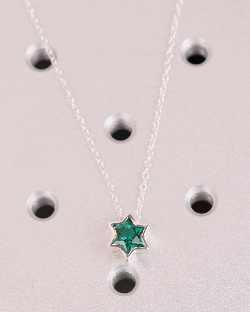 Jewish Star Necklace Pendant, 925 Sterling Silver Bezel Set Lab Emerald Necklace, Magen David Everyday Necklace, Unique Judaica Jewelry image #6