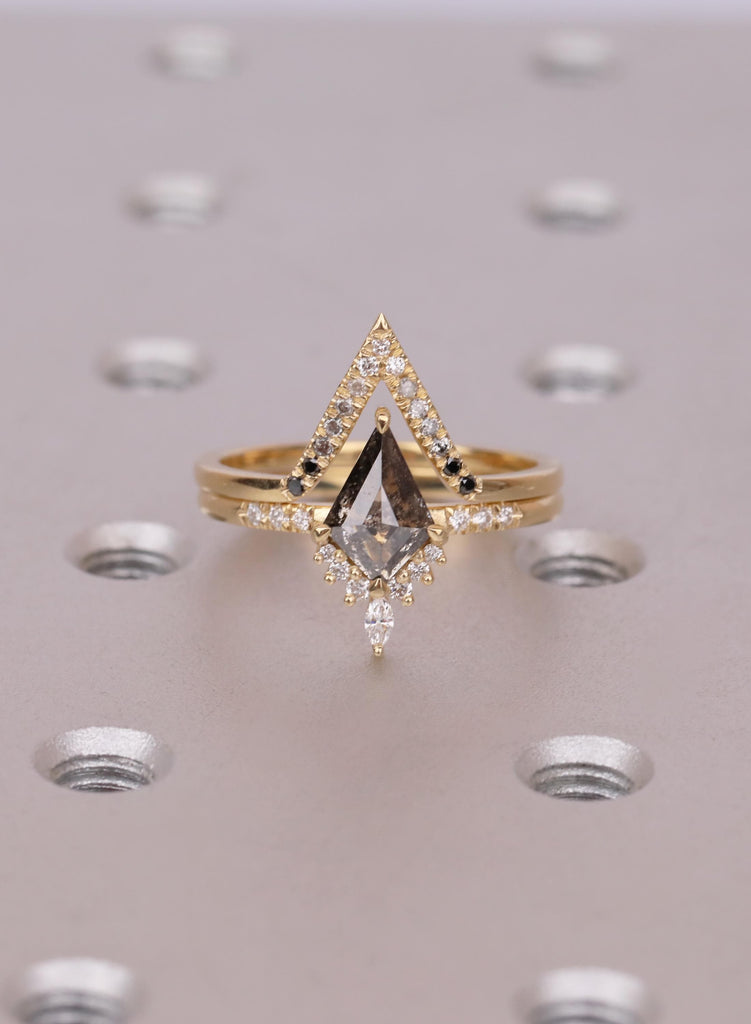 Kite Salt and Pepper Diamond Ring Set, Chevron Diamond Band, Unique 14k /18K Gold Engagement Ring, Two Piece Nesting Bridal Set
