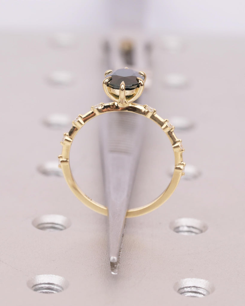 18k Solid Gold Peacock Sapphire Ring, Oval Engagement Ring, Birthstone Jewelry image #7