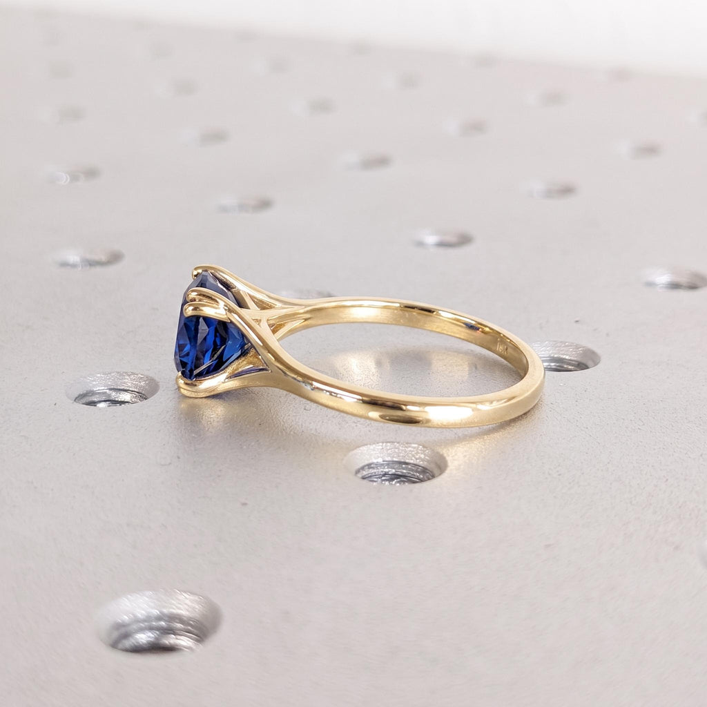 Blue Sapphire Engagement Rings for Women | Round cut Solitaire 14k/18k Gold Bridal Jewelry | Unique Split Shank Ring image #7