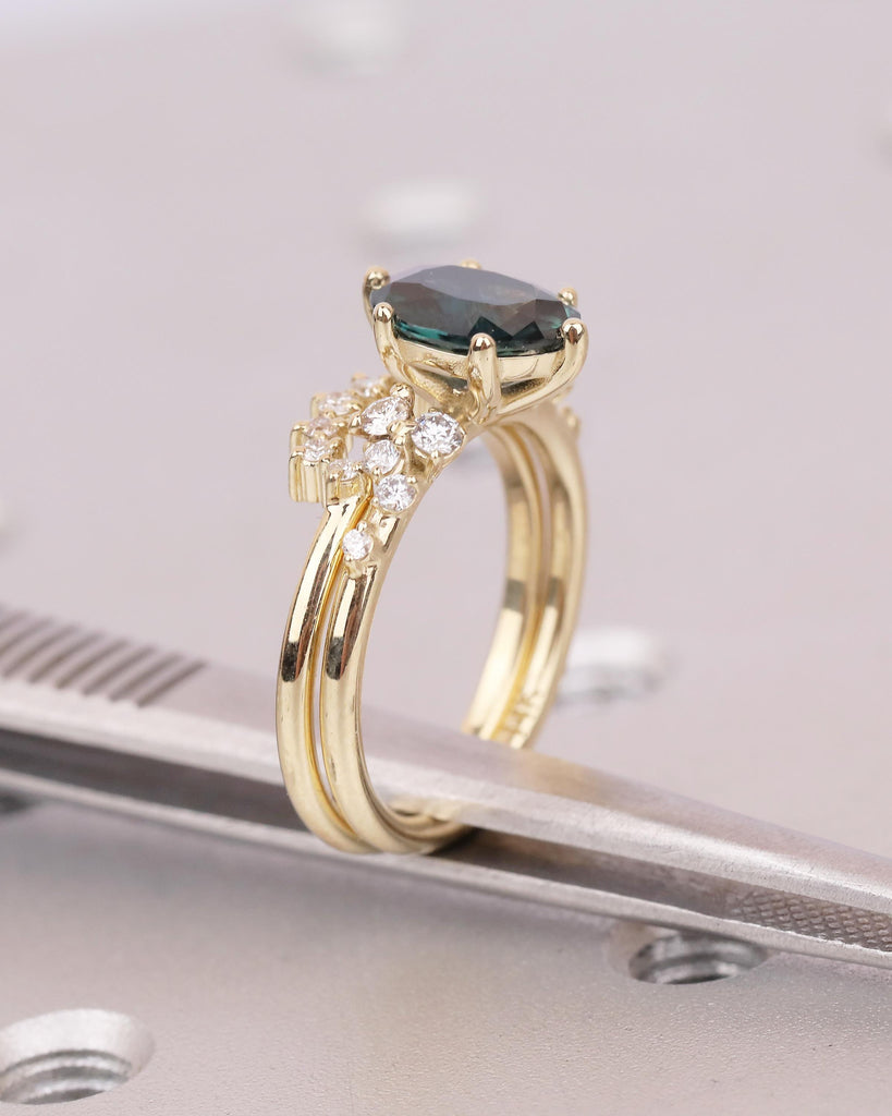 1.5ct Oval Peacock Sapphire Engagement Ring Set in 14k Gold, Moissanite Side Stones image #12