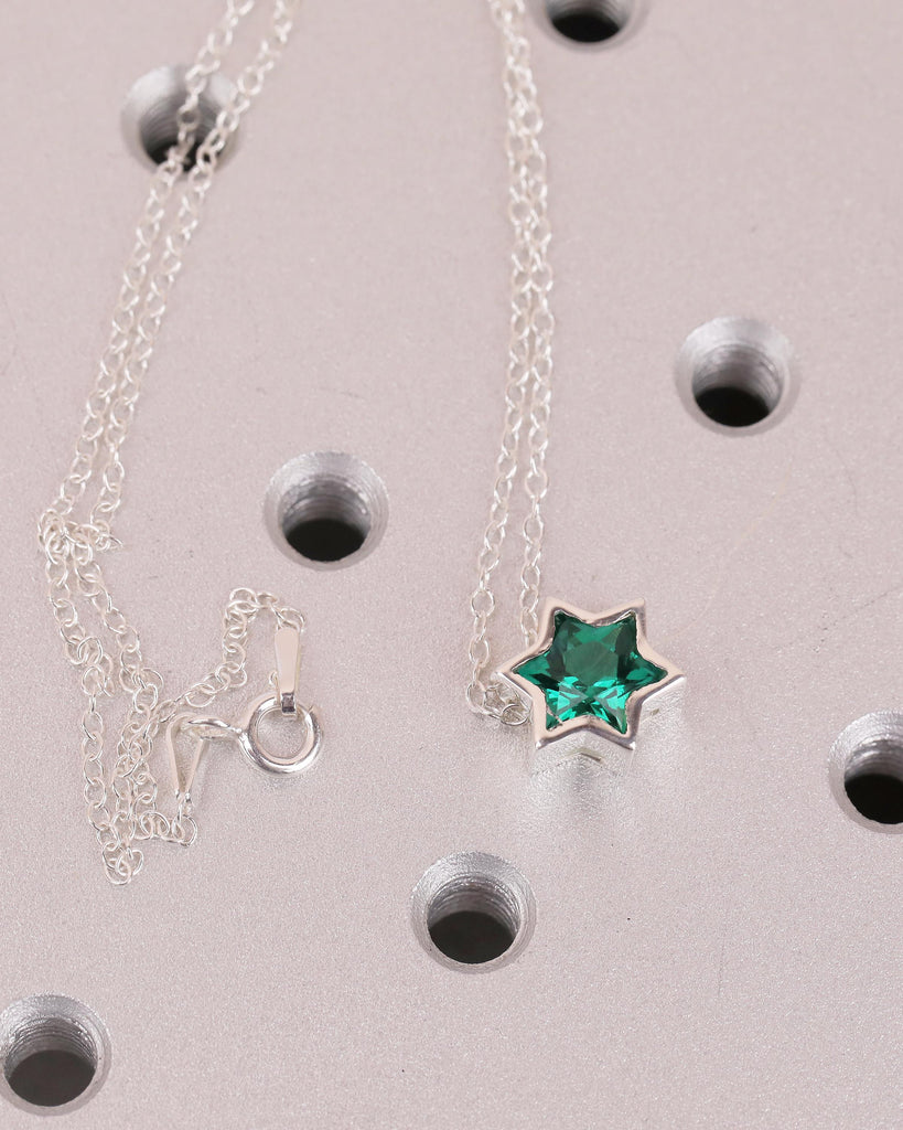 Jewish Star Necklace Pendant, 925 Sterling Silver Bezel Set Lab Emerald Necklace, Magen David Everyday Necklace, Unique Judaica Jewelry image #8