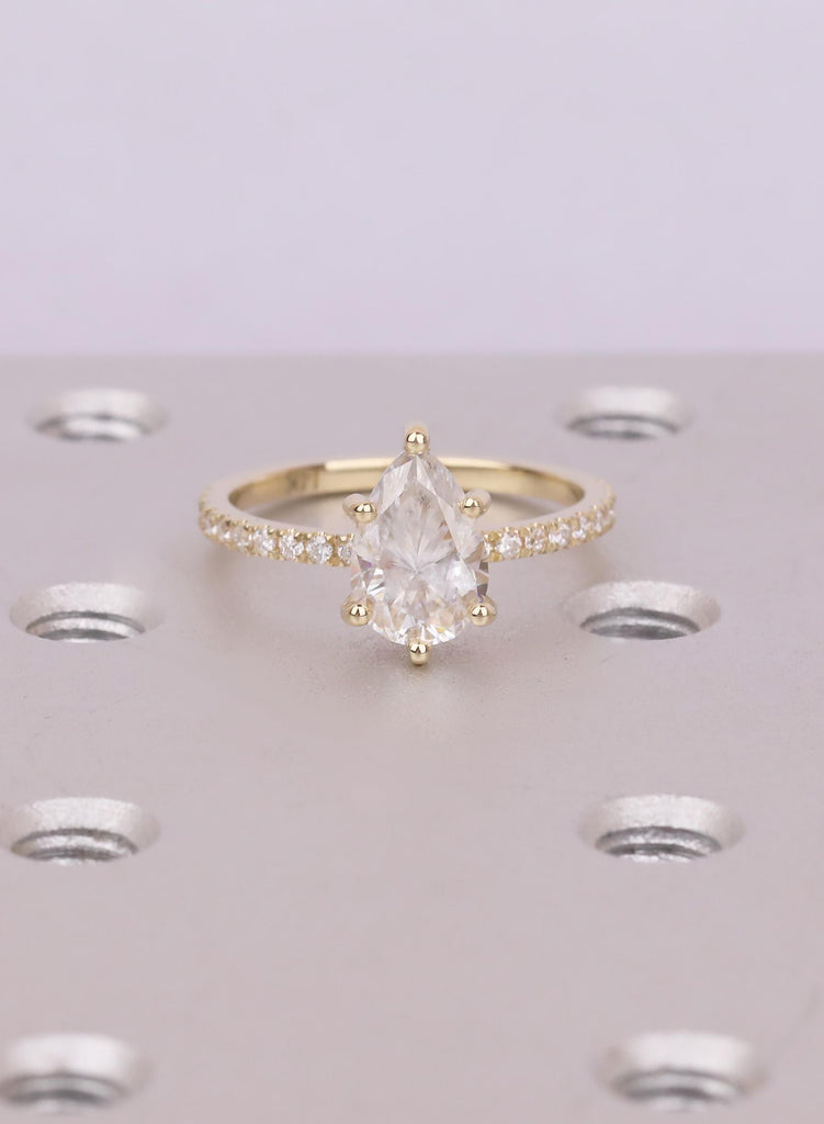 Lab Grown Dimond Gold Rings Women, Pear Cut Diamond Hidden Halo Engagement Ring, 14K 18K Gold image #5