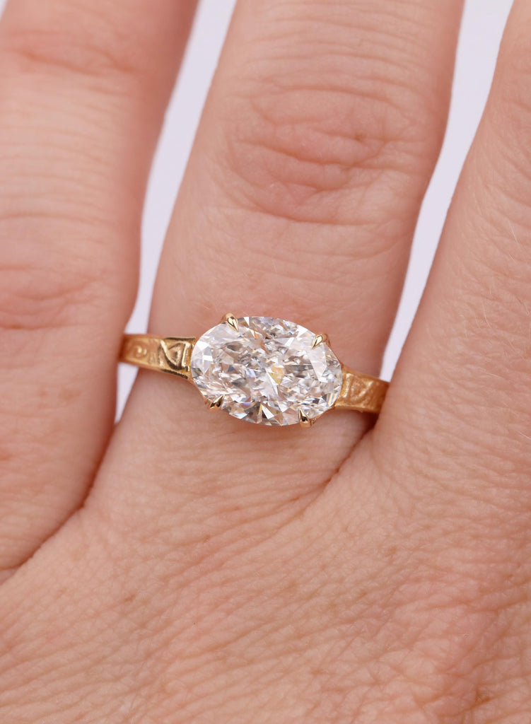 Art Deco Oval cut Lab Diamond Engagement Ring, 18K Yellow Gold Filigree Band, Claw Prong Ring image #3