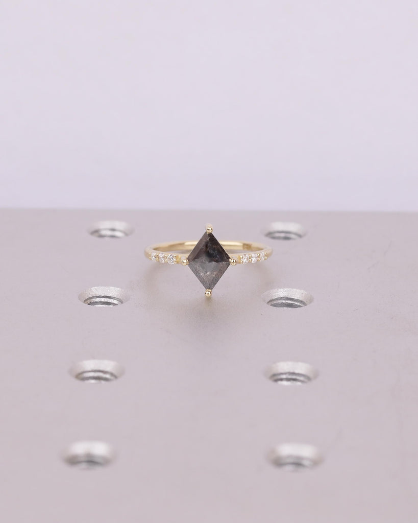 Kite Salt and Pepper Diamond Engagement Ring, Art Deco 14k Gold Bridal Ring Set, Moissanite Stacking Rings, Anniversary jewelry for Women image #19