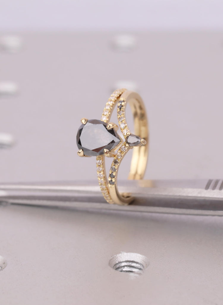 2Pcs Pear Cut Salt and Pepper Diamond Ring Set, Moissanite Band, 14k/18K Gold Bridal Set, Curved Ombre Diamond Ring, Bridal Jewelry set Gift image #10