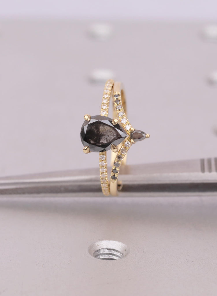 2Pcs Pear Cut Salt and Pepper Diamond Ring Set, Moissanite Band, 14k/18K Gold Bridal Set, Curved Ombre Diamond Ring, Bridal Jewelry set Gift image #1