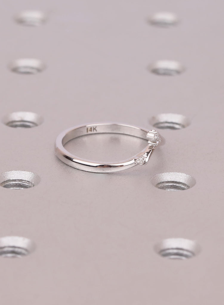14K/18K Solid Gold Dainty Curved Wedding Band, Nature Inspired Leaf Branch Diamond Thin Wedding Band, Stacking Ring image #4