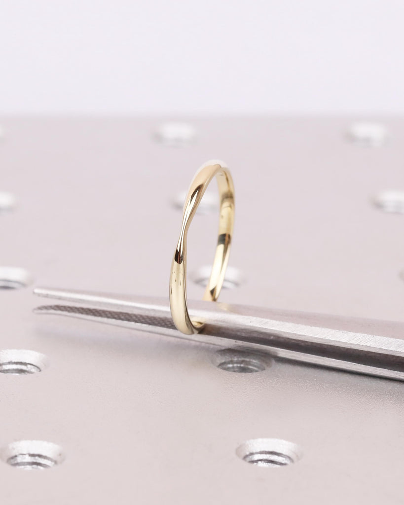 2mm Tapered Bow Tie 14K Gold Wedding Band, Pinched Center Stacking Ring, Minimalist Wedding Ring, Simple Bridal Band image #1