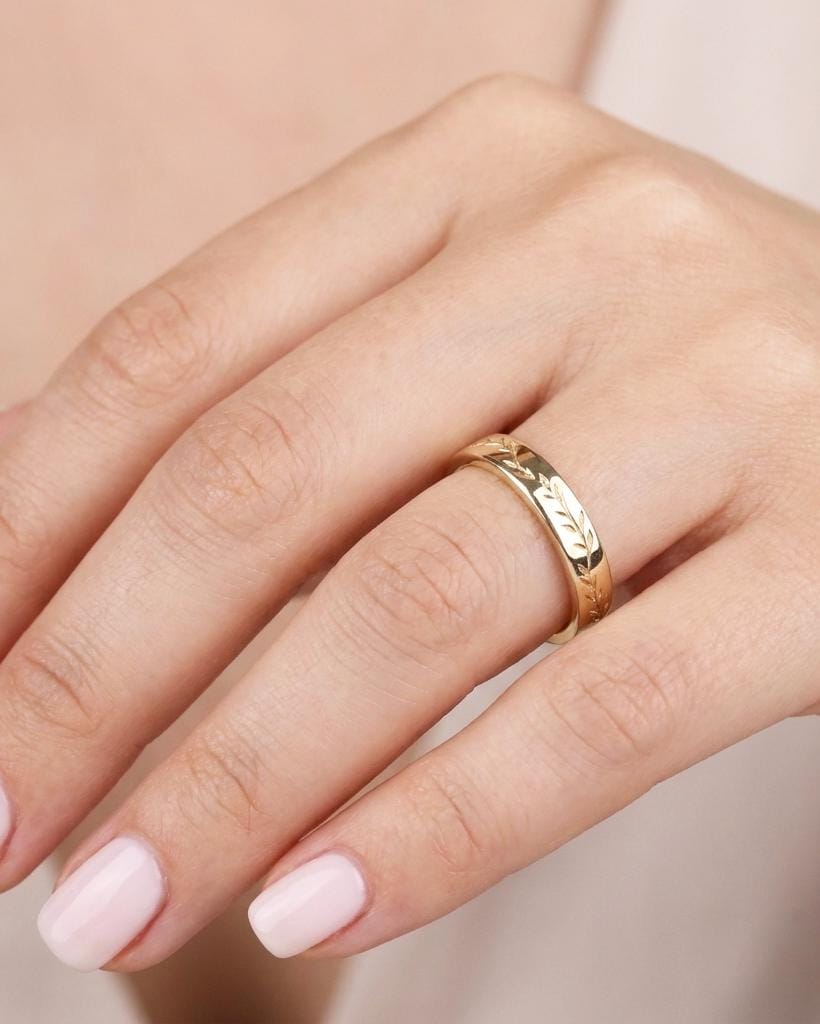 4mm Olive Leaf Wedding Band, Nature Inspired Leaf Engraved Wedding Ring, Platinum or 14K 18K Solid Gold Stacking Ring image #2