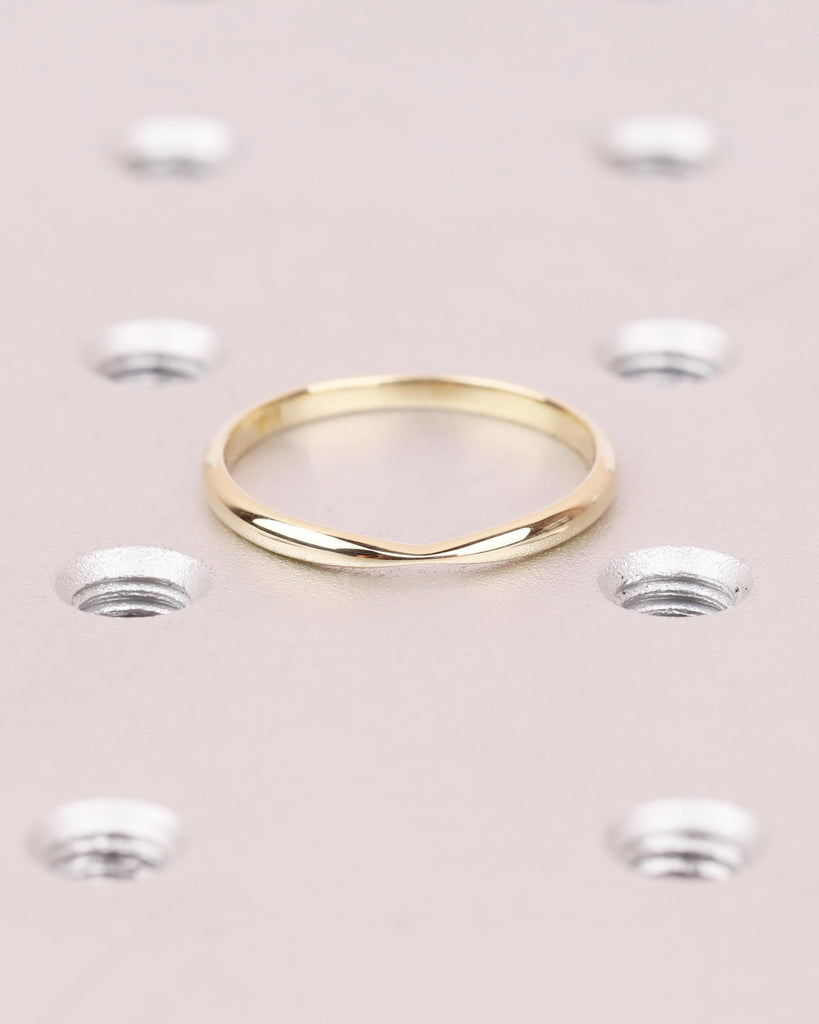 2mm Tapered Bow Tie 14K Gold Wedding Band, Pinched Center Stacking Ring, Minimalist Wedding Ring, Simple Bridal Band image #3