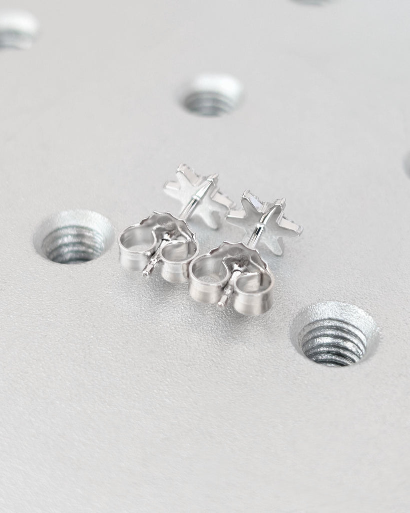 14K/18K Solid Gold Lab Diamond Starburst Earrings, Small Diamond Star Earrings, Tiny Star Pave Studs, Celestial Earrings, Earrings for Women image #4