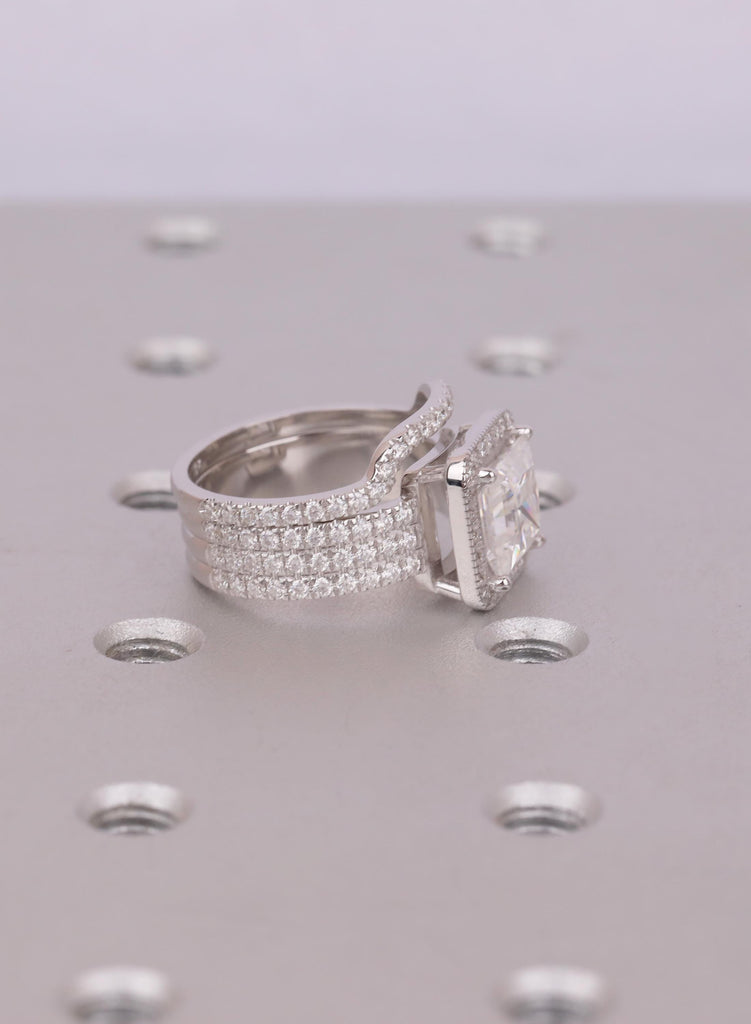 Princess Cut Moissanite Halo Engagement Ring Set, 18K White Gold, Curved Band image #4
