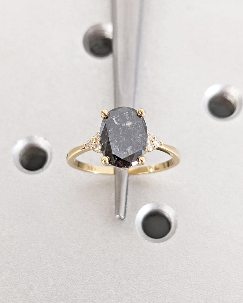 Oval Salt & Pepper Diamond Cluster Engagement Ring, 14K Solid Gold Vintage Bridal Ring, Anniversary Ring for Women image #7