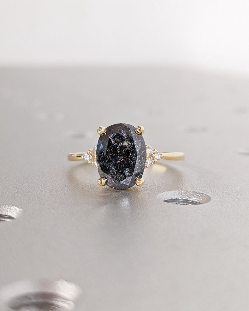 Oval Salt & Pepper Diamond Cluster Engagement Ring, 14K Solid Gold Vintage Bridal Ring, Anniversary Ring for Women image #5