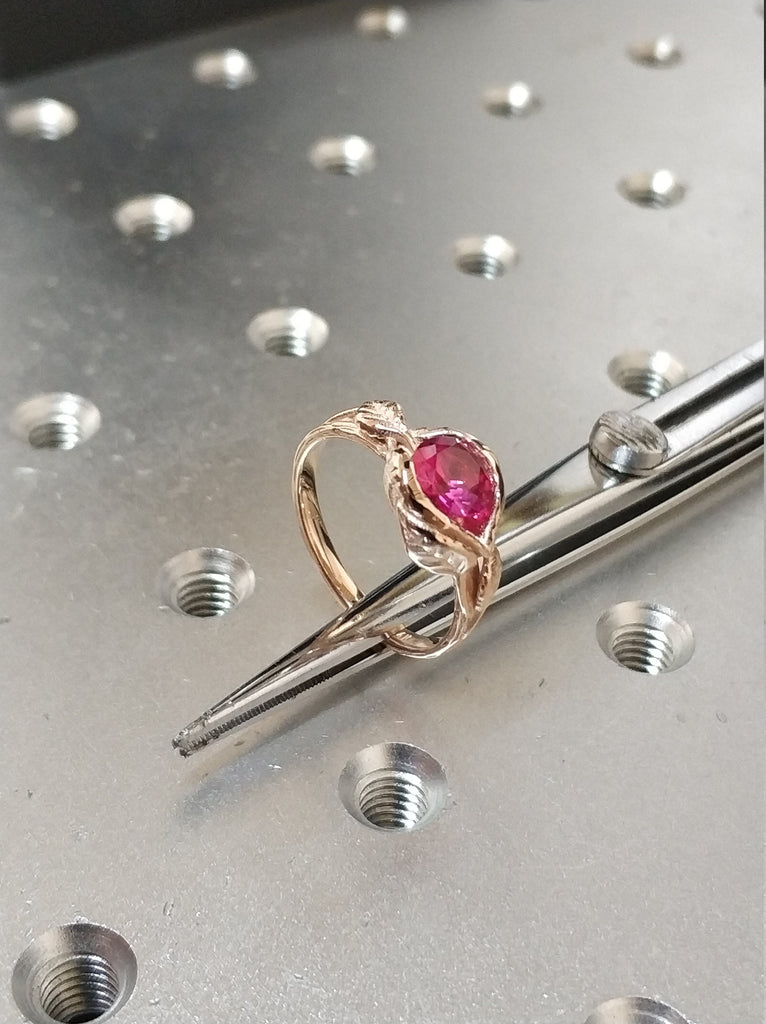 Ruby Engagement Ring Leaf Engagement Ring , Ruby Ring, Rose Gold Ruby Ring, 2ct Ruby Engagement Ring, Leaves Ring, Leaf Ring, Nature Ring