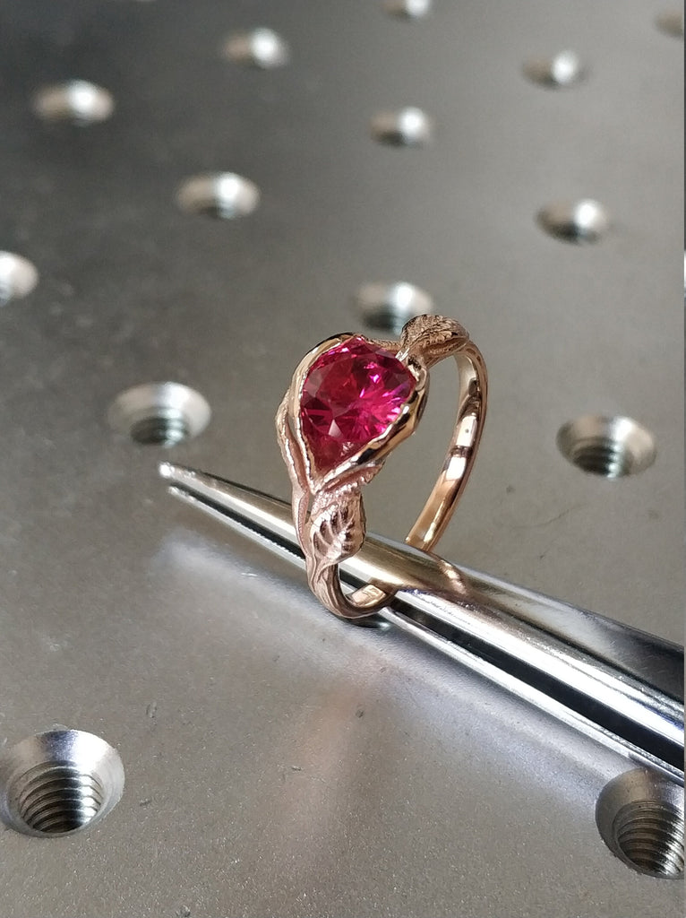 Ruby Ring, Ruby Engagement Ring Leaf Engagement Ring Rose Gold Ruby Ring, 2ct Ruby Engagement Ring, Leaves Ring, Leaf Ring, Nature Ring