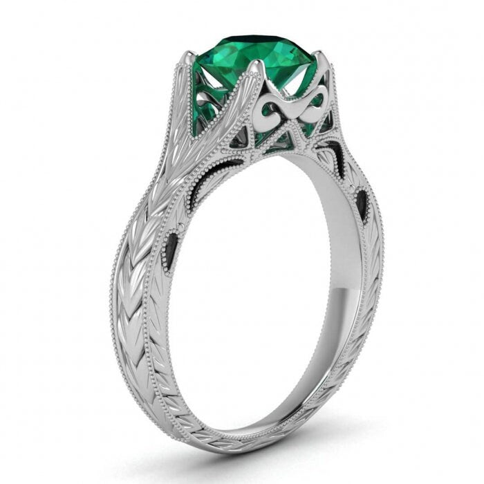 White Gold Emerald Vintage Ring Vintage Hand Engraved Ring Milgrain Filigree Nova