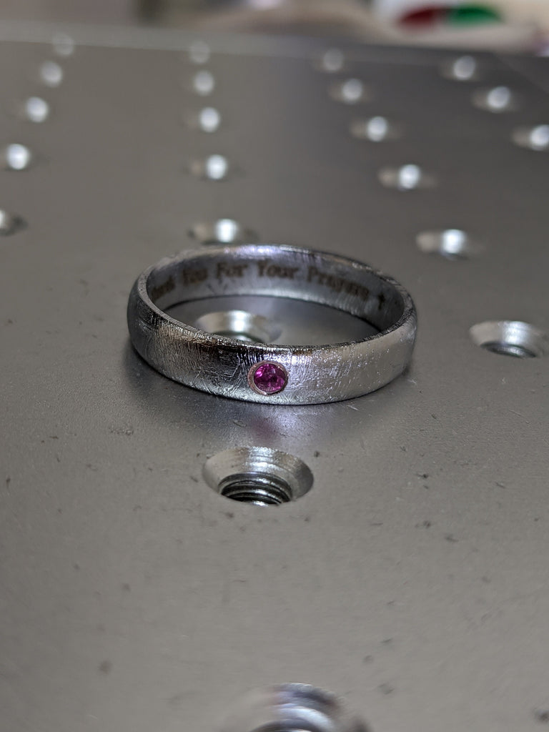 Ruby Meteor Ring 'Root of Happiness' - Meteorite Ring - Meteorite Ring - Meteorite Band - Meteorite Ring - Gibeon Meteorite