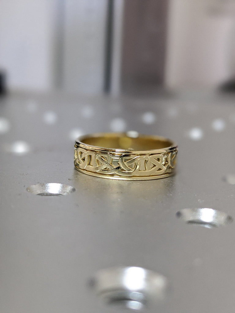 Celtic yellow gold wedding band in antique style, 5mm 6mm unique celtic ring, Celtic filigree ring, Unusual wedding band, Anniversary ring