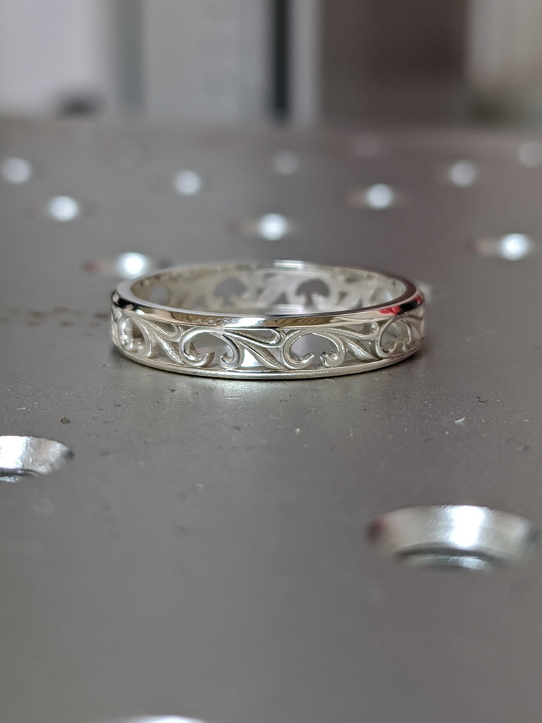 Vine and filigree wedding band, Vine silver band, Mens vine band, Vintage style silver wedding band, Womens vine ring, Nature wedding band