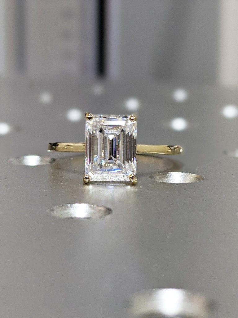 2.5 Carat Emerald Cut Solitaire Engagement Ring, Emerald Cut Engagement Ring, Emerald Cut Ring, 2.5 Ct Solid 14k Moissanite Engagement Ring