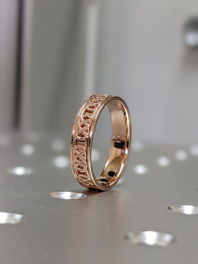 Celtic wedding band, Celtic pattern wedding ring, Celtic knot ring, Unique wedding ring Small wedding band Celtic band,14k solid Yellow gold