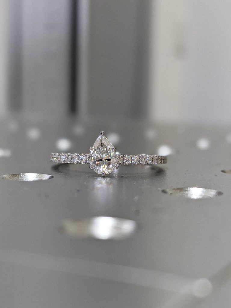 Delicate 14K Solid Gold Engagement Ring /0.5CT Pear Moissanite Diamond Wedding Ring/Moissanite Engagement Ring/Stack Ring/Promise ring gold