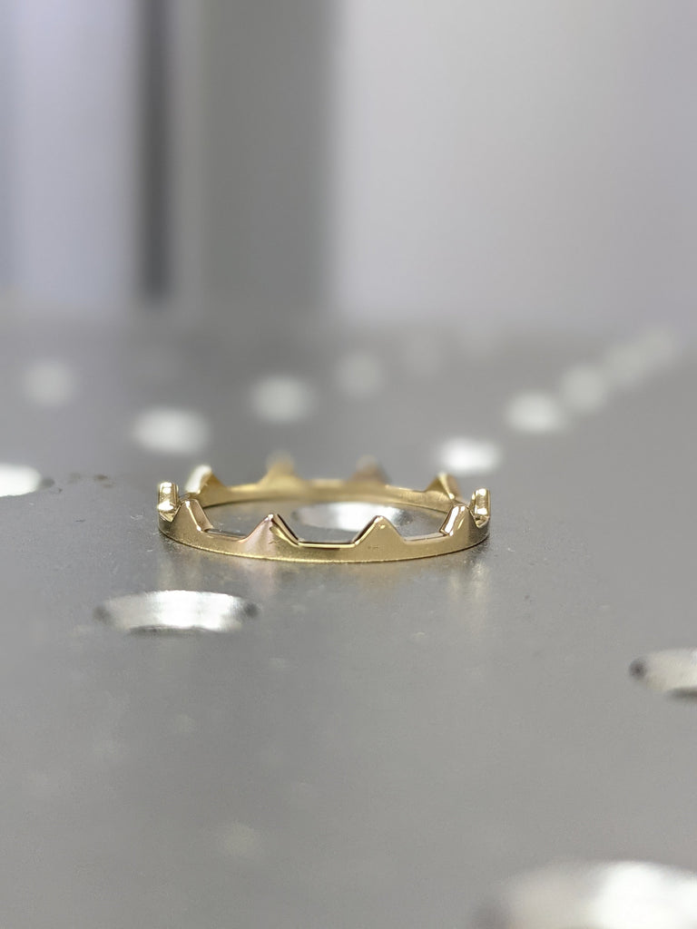 14K Yellow Gold Crown Ring, Gold Tiara Ring, Princess Crown Ring, Princess Gold Band, Gold Crown Ring, Solid Gold Queen Ring, Crown Ring