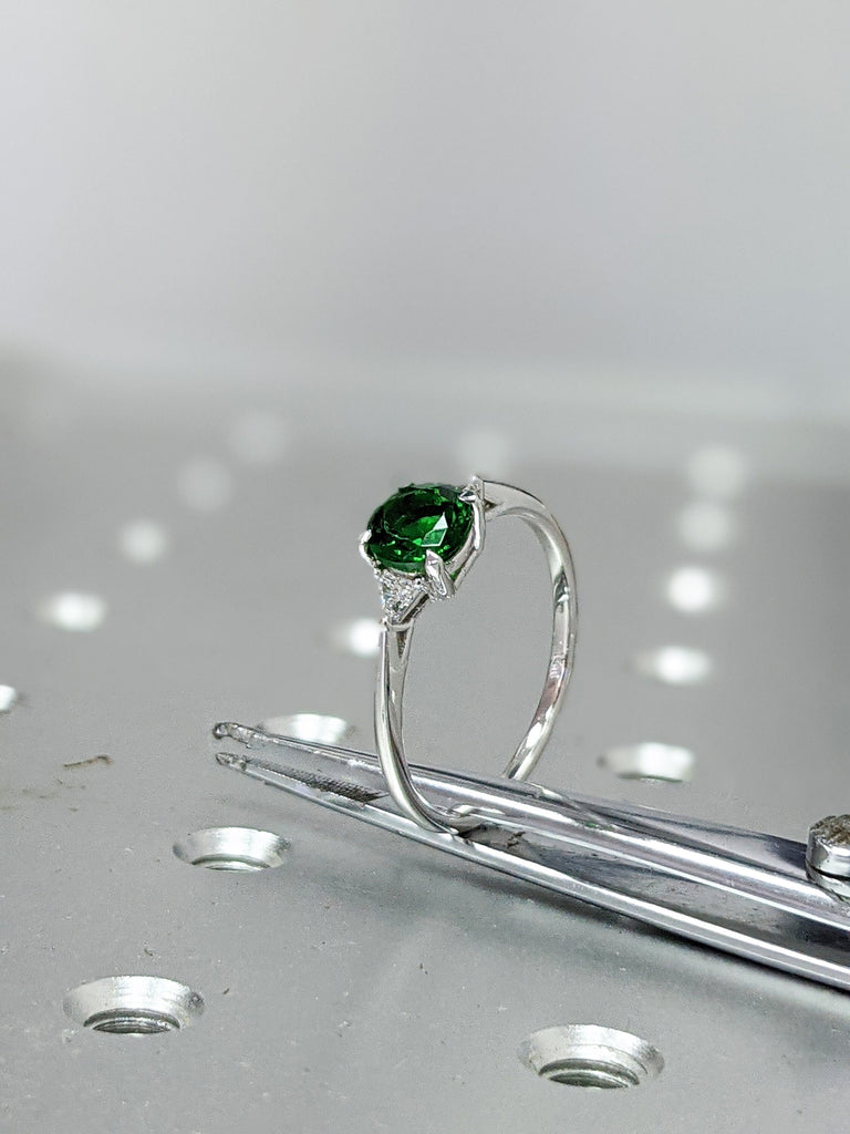 White Gold Emerald And Diamond Trillion Cut Ring, Emerald And Triangle Diamond, Unique 3 Stone Ring, 3 Stone Anniversary Ring