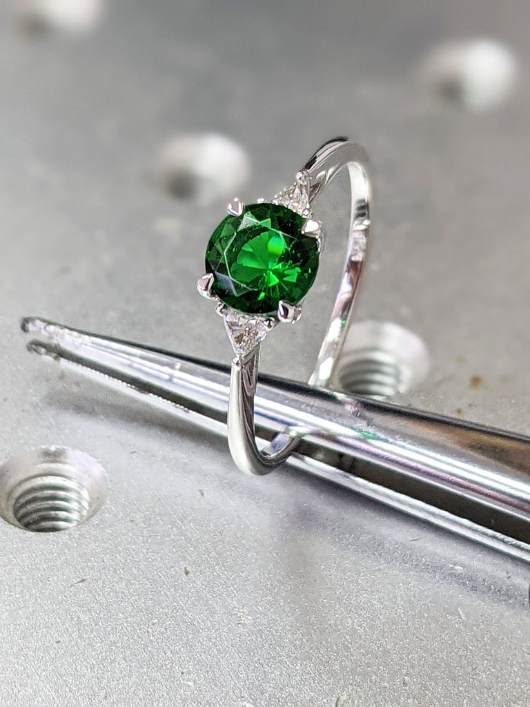 White Gold Emerald And Diamond Trillion Cut Ring, Emerald And Triangle Diamond, Unique 3 Stone Ring, 3 Stone Anniversary Ring