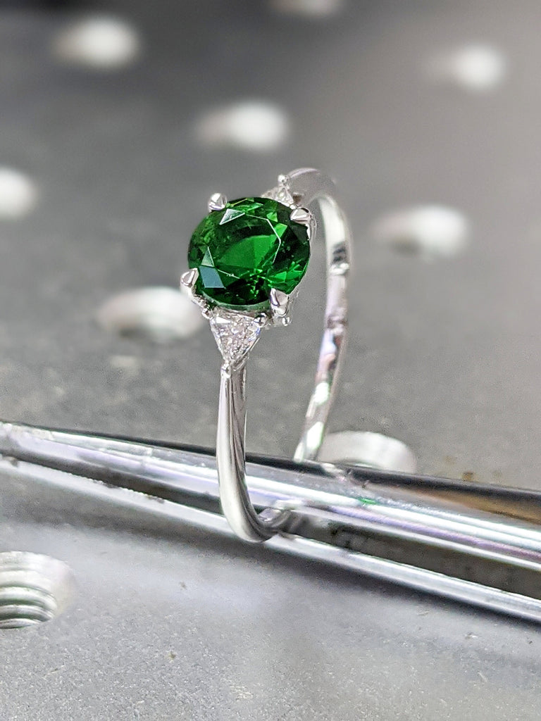 White Gold Emerald And Diamond Trillion Cut Ring, Emerald And Triangle Diamond, Unique 3 Stone Ring, 3 Stone Anniversary Ring