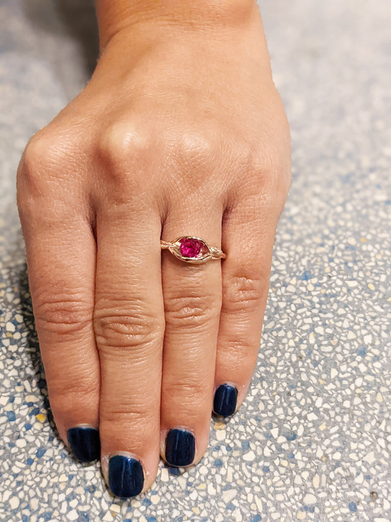 Ruby Engagement Ring Leaf Engagement Ring , Ruby Ring, Rose Gold Ruby Ring, 2ct Ruby Engagement Ring, Leaves Ring, Leaf Ring, Nature Ring