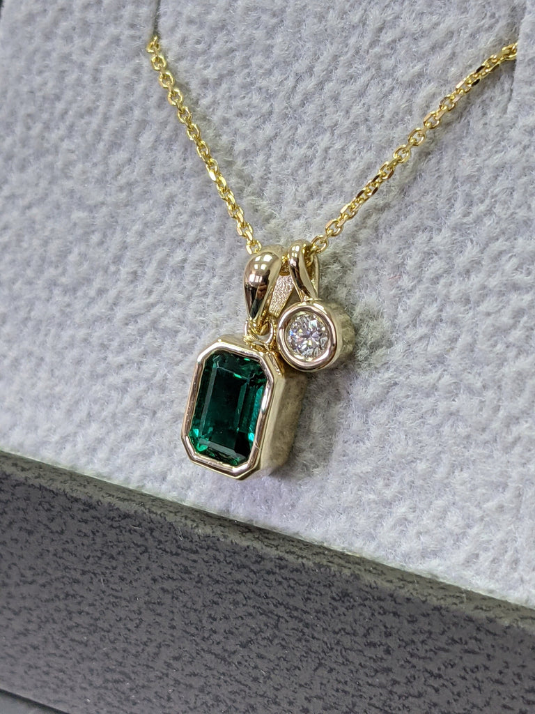 14k Emerald Necklace, Bezel Set Necklace, Crystal Solitaire & Diamond, May Birthstone Gift, Delicate Emerald Solitaire Necklace
