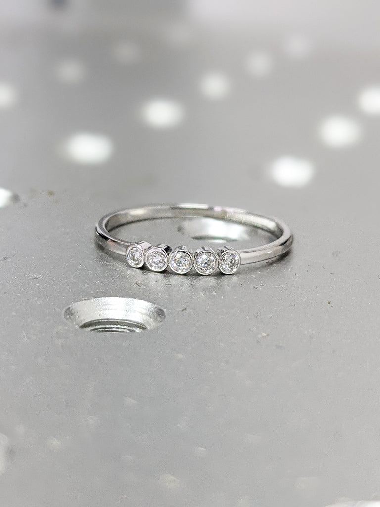 Avalon Delicate Five Diamond Ring, Dainty Diamond Band for Her, Anniversary Ring, White Gold Band, 5 Year Anniversary