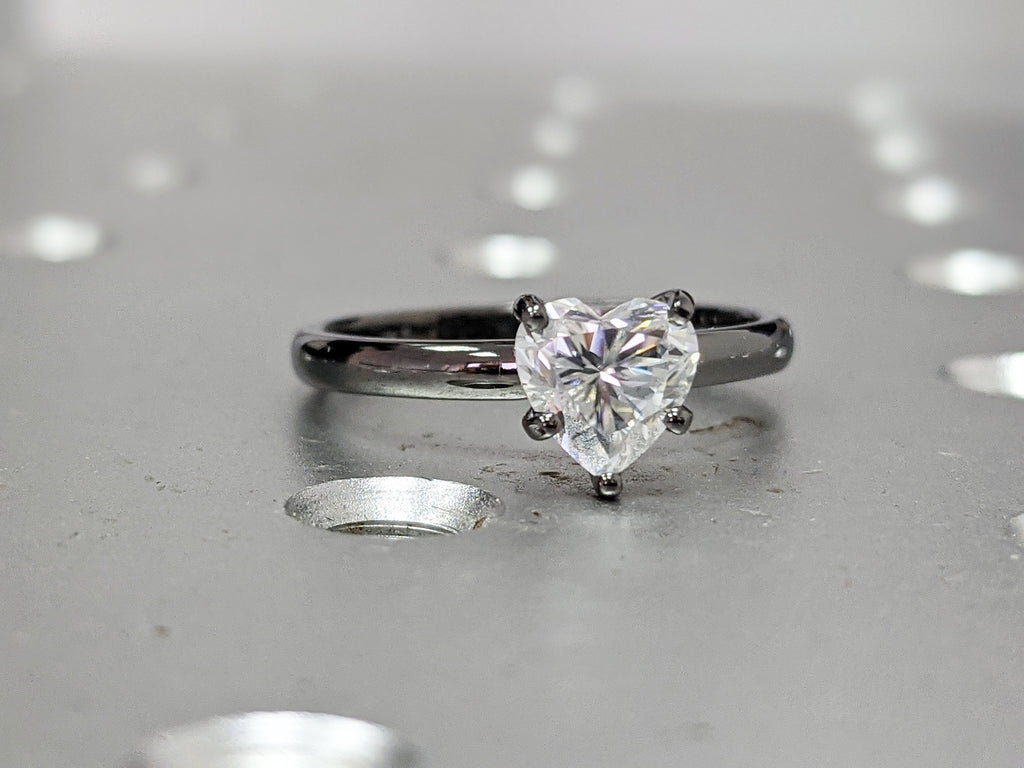 14K Solid Gold Engagement Ring /Heart Moissanite Diamond Wedding Ring/Moissanite Engagement Ring/Stack Ring/Promise ring/Black gold
