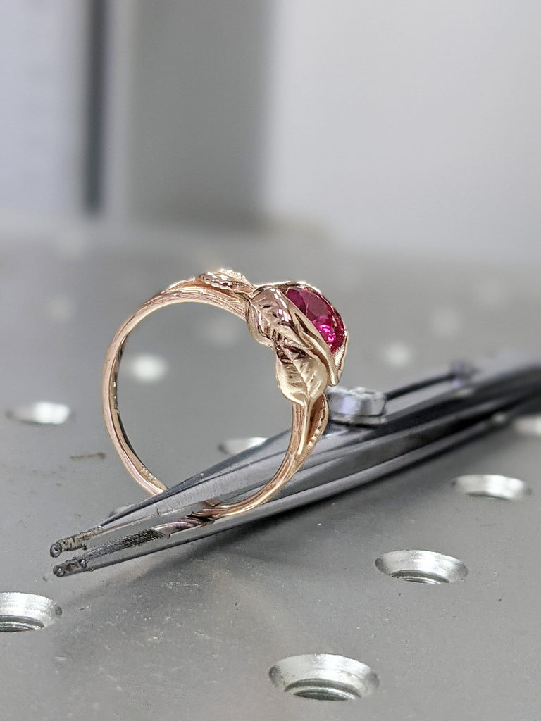 5mm Ruby Ring, Ruby Engagement Ring Leaf Engagement Ring Rose Gold Ruby Ring, Ruby Engagement Ring, Leaves Ring, Leaf Ring, Nature Ring