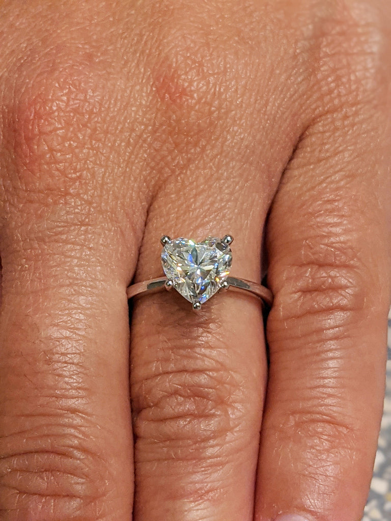 14K Solid Gold Engagement Ring / 2CT Heart Moissanite Diamond Wedding Ring/Moissanite Engagement Ring/Stack Ring/Promise ring/White gold