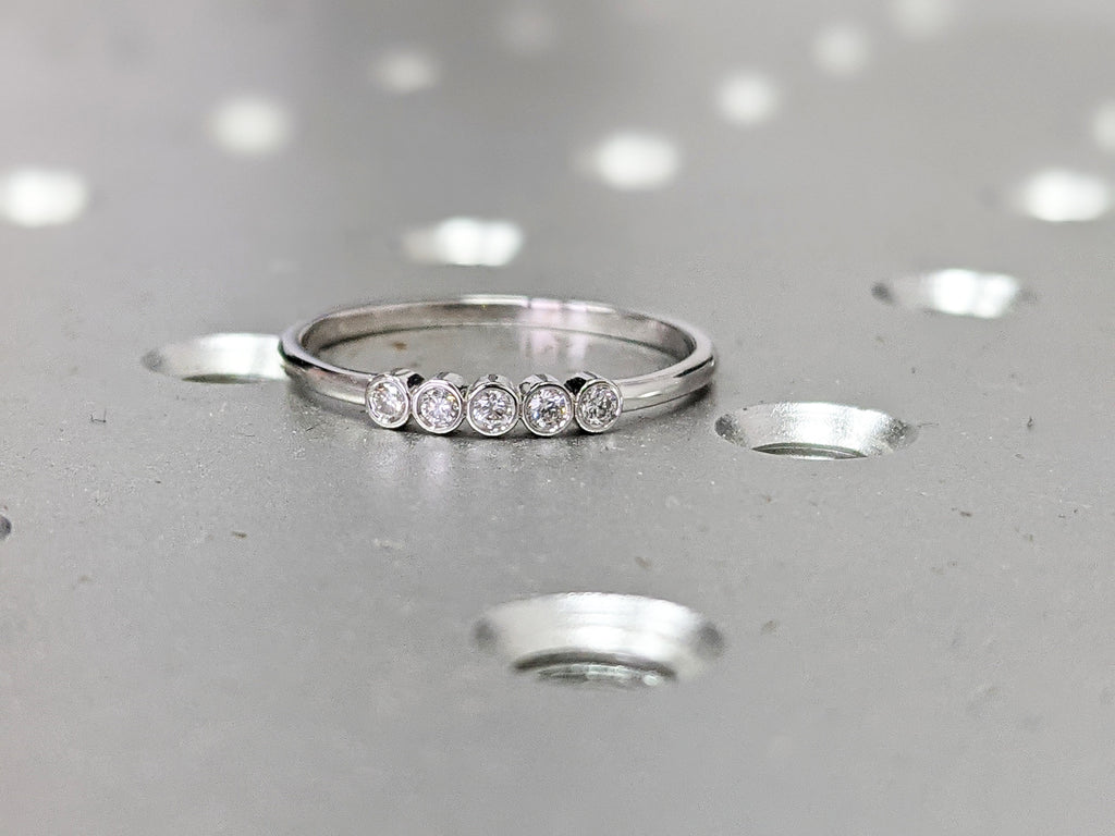 Avalon Delicate Five Diamond Ring, Dainty Diamond Band for Her, Anniversary Ring, White Gold Band, 5 Year Anniversary