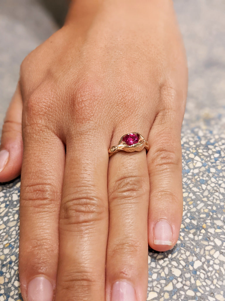 5mm Ruby Ring, Ruby Engagement Ring Leaf Engagement Ring Rose Gold Ruby Ring, Ruby Engagement Ring, Leaves Ring, Leaf Ring, Nature Ring