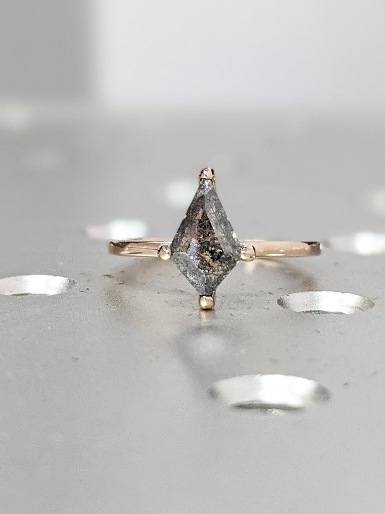 1920's Raw Salt and Pepper Diamond, Kite Diamond Ring, Unique Engagement Ring, Hidden Diamonds, Delicate Salt And Pepper Diamond Ring