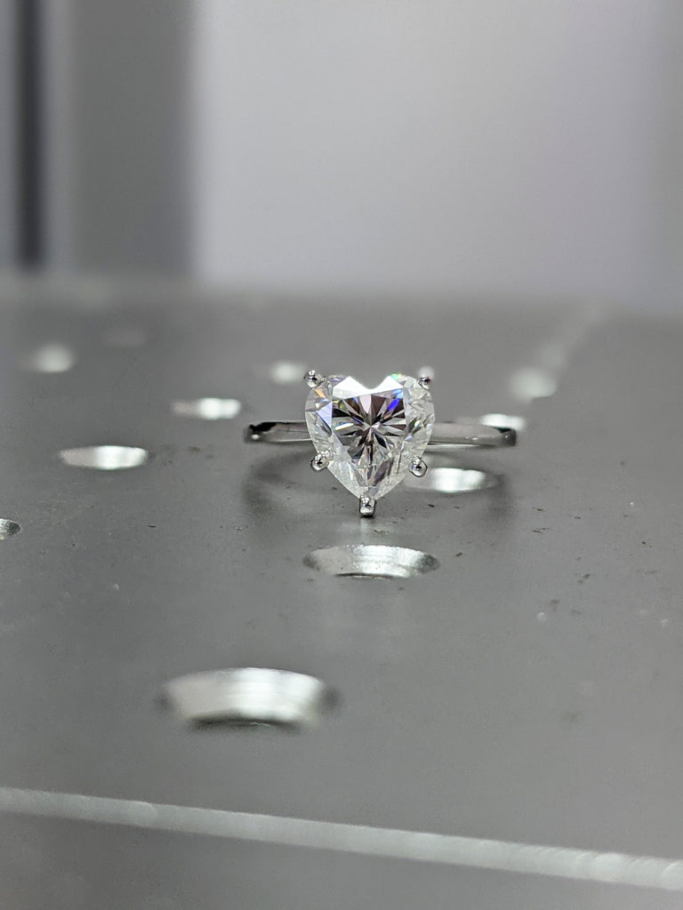 14K Solid Gold Engagement Ring / 2CT Heart Moissanite Diamond Wedding Ring/Moissanite Engagement Ring/Stack Ring/Promise ring/White gold