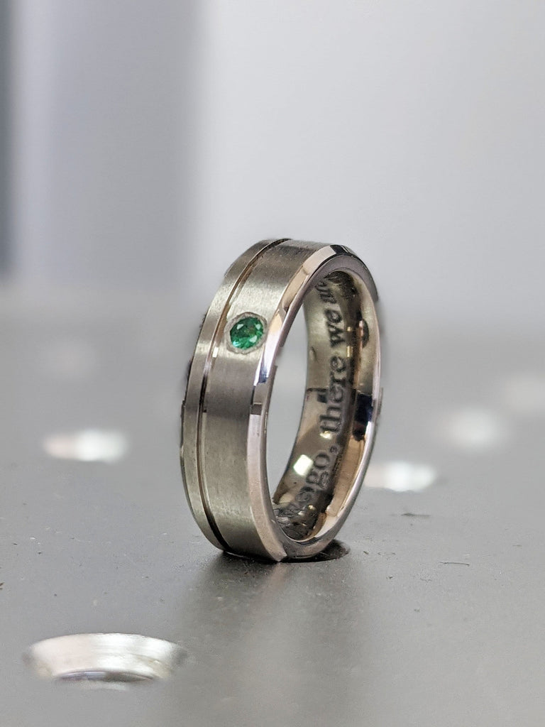 Green Emerald Band Satin Titanium Wedding Band, Womens Titanium Rings, Woman Wedding Band, Titanium Wedding, Titanium Engagement Ring 5mm