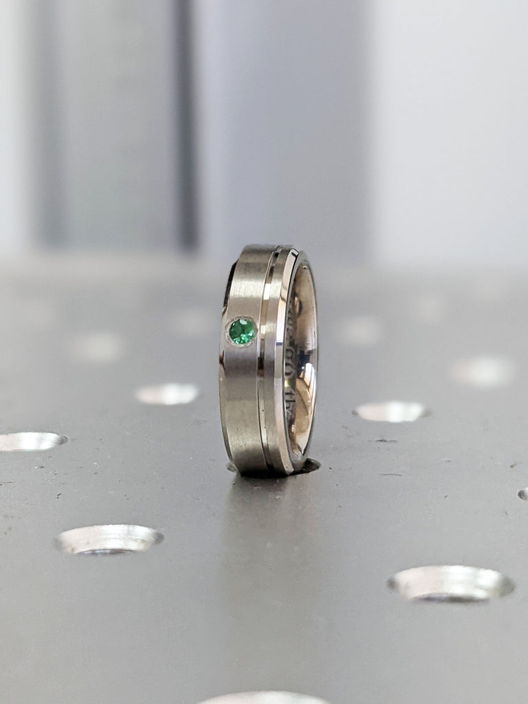 Green Emerald Band Satin Titanium Wedding Band, Womens Titanium Rings, Woman Wedding Band, Titanium Wedding, Titanium Engagement Ring 5mm