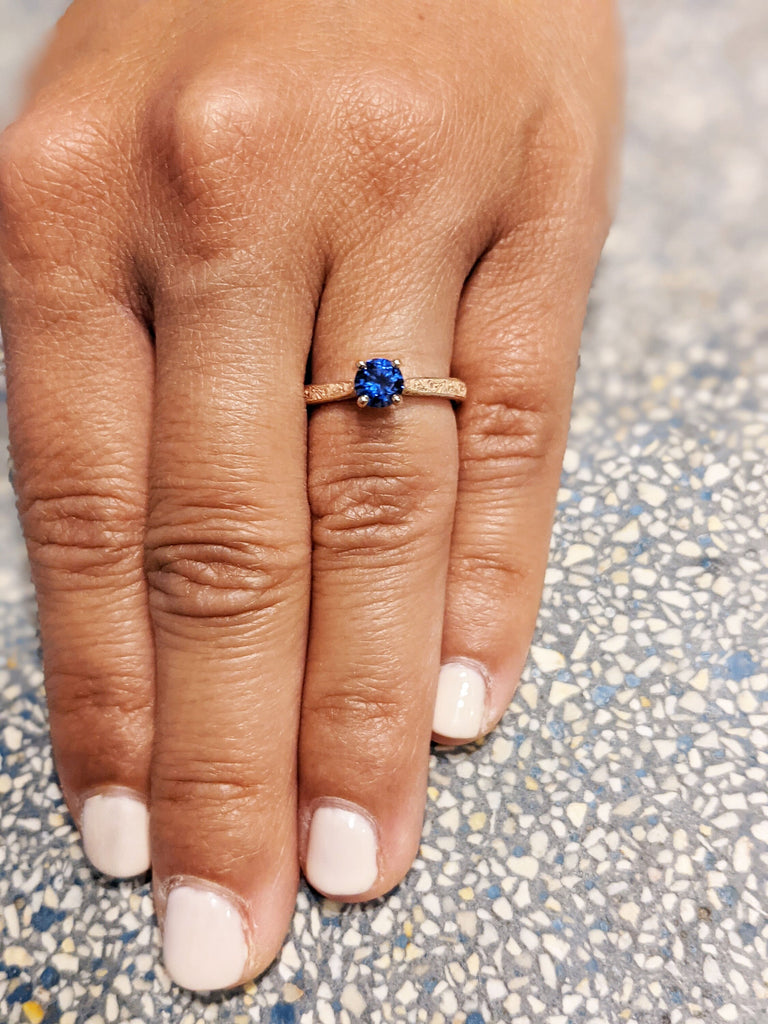 Blue Sapphire Engagement Ring, Vintage Inspired Sapphire Ring, Rose/Yellow/White Gold Round Sapphire Ring, Sapphire Ring