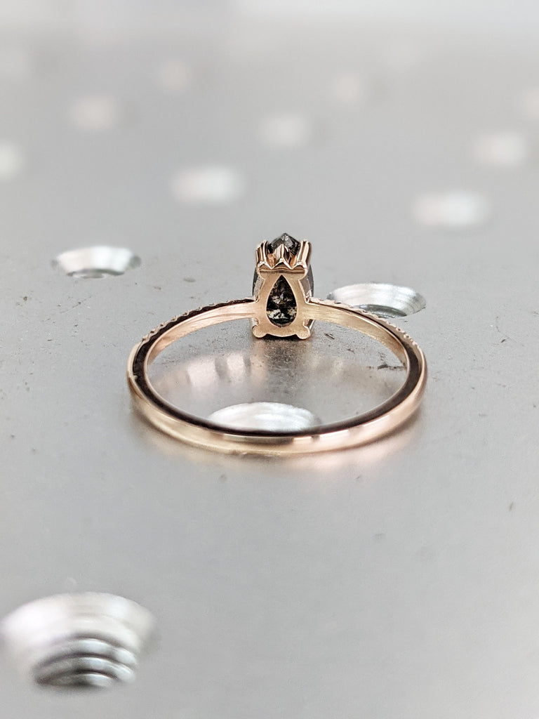 Vintage Pear shaped Salt and Pepper Diamond engagement ring art deco ring Rose gold Ring, black diamond, Bridal ring Half eternity ring