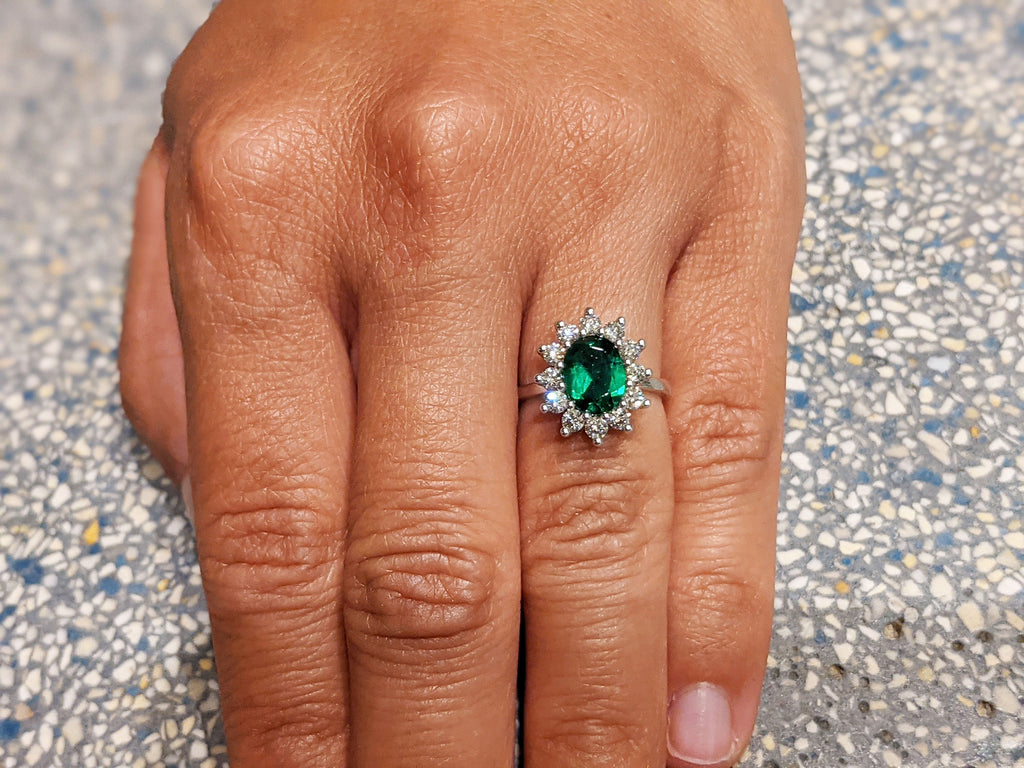 Gold Emerald Engagement Ring , Emerald ring vintage unique oval emerald engagement ring, halo diamond ring, Emerald Wedding Ring