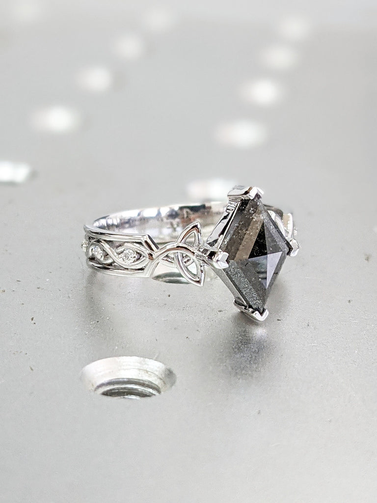 1.75ct Unique Kite Diamond Vintage Celtic Engagement Ring Bridal Set, Salt And Pepper Diamond Kite Shaped Twisted Engagement Ring Bridal Set