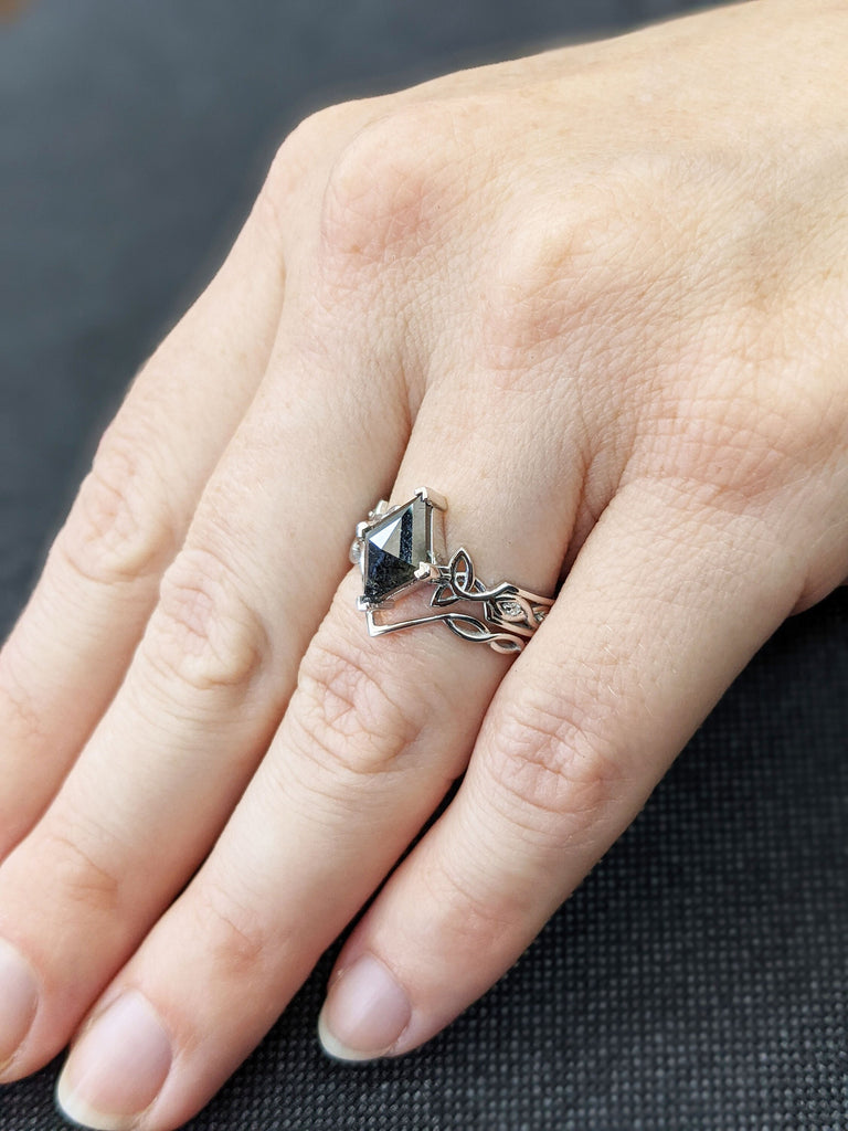 1.75ct Unique Kite Diamond Vintage Celtic Engagement Ring Bridal Set, Salt And Pepper Diamond Kite Shaped Twisted Engagement Ring Bridal Set